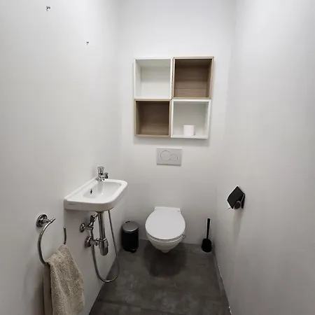 Δωμάτια σε οικογενειακή κατοικία 2 P A Hubert Saint-Hubert